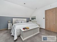 Prodej moderního rodinného domu s velkým pozemkem a vyhřívaným bazénem – Dolní Tošanovice - DSC_0125-Edit.jpg