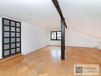 Prodej rodinného domu s více bytovými jednotkami v Českém Těšíně - Mostech - IMG-20260302-WA0010.jpg