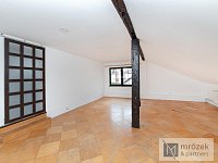 Prodej rodinného domu s více bytovými jednotkami v Českém Těšíně - Mostech - IMG-20260302-WA0010.jpg