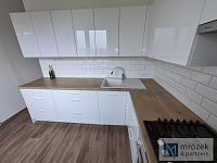 Prodej bytu 3+1 s balkonem, 68 m² v Českém Těšíně – ulice Zelená - 20260512_105305 (1).jpg