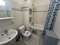 Pronájem bytu 2+kk, 38 m2, Zárubova ul. - IMG_2923.jpg