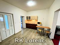 Prodej RD s dvěma byty, průchozí garáží i dvorem se zahradou - Obrázek k zakázce č.: 724391