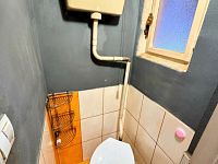 Prodej RD s dvěma byty, průchozí garáží i dvorem se zahradou - Obrázek k zakázce č.: 724391