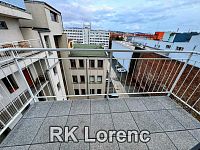 Pronájem bytu 1+kk s balkónem ve vnitrobloku na ul.Lidická - Centrum - Obrázek k zakázce č.: 565583