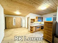 Pronájem prostorného RD 2+kk s terasou i parkováním - Obrázek k zakázce č.: 693816