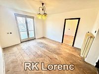 Prodej družstevního bytu 2+1 ve čtvrti Padělky, Zbýšov