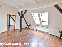 Prodej atraktivního půdního bytu na ul. Palackého třída, Královo Pole - Obrázek k zakázce č.: 732331