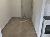 Pronájem bytu 3+1 s balkónem v Kaplici - IMG_20250506_090803009_HDR.jpg