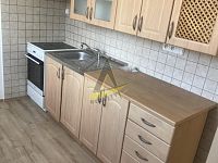 Pronájem zděného, nevybaveného bytu 2+1 v Rychnově nad Malší - IMG_3847.JPG