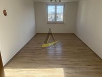 Pronájem zděného, nevybaveného bytu 2+1 v Rychnově nad Malší - IMG_3849.JPG