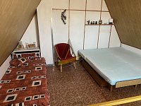 Zděná chata se zahradou, studnou a pergolou u Českých Budějovic - IMG_3581.JPG