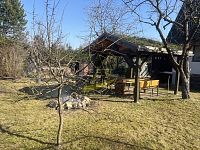 Zděná chata se zahradou, studnou a pergolou u Českých Budějovic - IMG_3591.JPG