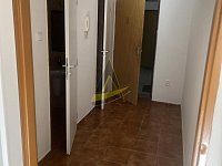 Pronájem zděného, nevybaveného bytu 2+1 v Rychnově nad Malší - IMG_3851.JPG