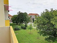 Pronájem bytu 1+1 s balkonem ve Šlapanicích u Brna - 15.jpg