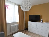 Pronájem bytu 1+1 s balkonem ve Šlapanicích u Brna - 5.jpg