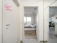 Pronájem bytu 1+KK s terasou a park.stáním Brno Královo Pole - Kollárova_008.jpg