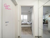 Pronájem bytu 1+KK s terasou a park.stáním Brno Královo Pole - Kollárova_008.jpg