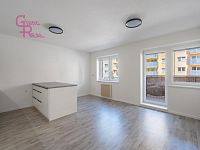 Prodej bytu 2+kk po kompletní rekonstrukci 48 m² + balkón 8 m², Brno – Řečkovice - Nachová_03b.jpg