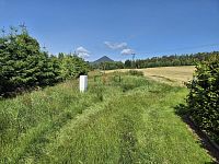 Prodej stavebního pozemku 1725m2 ve Cvikově. - 0f6e3297-4df8-42fe-b0c9-6bc24e8364ac.JPG