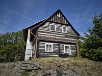 Prodej zemědělské usedlosti v k.ú. Lasvice s pozemekm 2028m2. - b752702d-ec00-488f-8366-ef17e773fd48.JPG