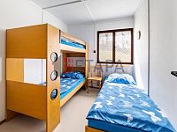 Prodej rekreačního areálu v Jihočeském kraji v okrese Jindřichův Hradec. - chata