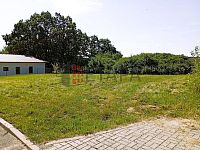 Prodej stavebního pozemku v městské části Náchod u Tábora - IMG_20240814_104404.jpg