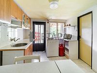 Prodej zděné chaty s velkou zahradou u Týna nad Vltavou. - 1. NP