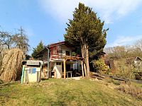 Prodej zděné chaty s velkou zahradou u Týna nad Vltavou. - chata