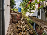 Prodej zděné chaty s velkou zahradou u Týna nad Vltavou. - sklípek