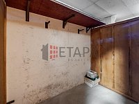 Prodej bytu 4+1 s lodžií v ulici Budovatelská v Trhových Svinech. - sklep