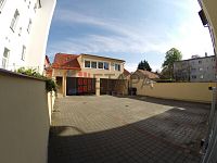 Pronájem zabezpečeného krytého parkovacího stání ve Skuherského ul. v Českých Budějovicích