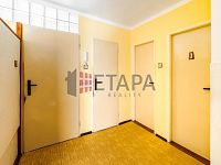 Prodej bytu 2+1 v ulici Husova ve Strakonicích. - chodba bytu