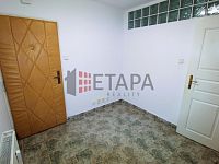 Pronájem bytu 2+1 v ulici Čéčova v Českých Budějovicích. - chodba