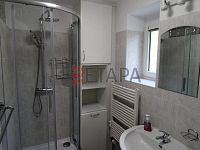 Pronájem bytu 2+1 v ulici Čéčova v Českých Budějovicích. - koupelna