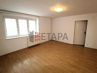 Pronájem bytu 2+1 v ulici Čéčova v Českých Budějovicích. - obývací pokoj