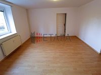 Pronájem bytu 2+1 v ulici Čéčova v Českých Budějovicích. - obývací pokoj