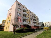 Pronájem bytu 1+1 s balkónem v ulici P. Voka ve Veselí nad Lužnicí.