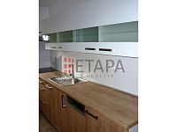 Pronájem bytu 2+1 v ulici Puklicova v Českých Budějovicích. - kuchyňská linka