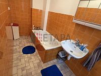 Pronájem bytu 1+1 v RD , 50 m² – Lidická třída, České Budějovice - IMG_4336.JPG