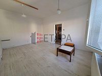 Pronájem bytu 1+1 50 m² s prostornou komorou v ul.Čechova v Českých Budějovicích. - IMG_5584.JPG