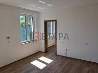 Pronájem nového  prostoru o dispozici 2+kk, 42 m², České Budějovice – lokalita Litvínovická - 20260529_151651.jpg