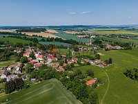 Rodinný dům s atmosférou chalupy a krásnou zahradou v Pohoří u Mirovic. - lokalita