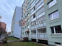 Pronájem bytu 1kk 29 m2 s komorou v ul. Rochovská na sídlišti Lehovec, Praha - Hloubětín - unnamed.jpg