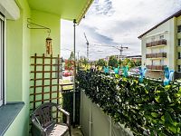 Prodej bytu 2+1 s balkonem v ulici Loucká v Českých Budějovicích. - balkon