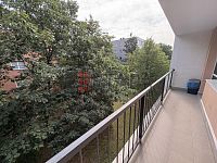 Pronájem bytu 1+1 26 m² s lodžií 6 m² v ulici V zápolí, Praha - Michle - IMG_6140.JPEG