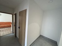 Pronájem zrekonstruovaného bytu 2kk s lodžií v ul. Krčínova v Č.Budějovicích - IMG_2462.jpg