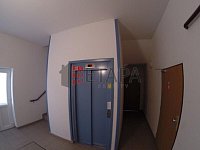Pronájem cihlového bytu 1+kk ,27 m2, v OV v centru Českých  Budějovic ul. Skuherského. - Foto 6