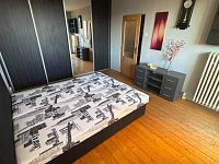 Prodej bytu 1+1 v Plzni na Borech 39 m2 s lodžií - pokoj