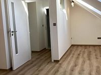 Pronájem bytu OV 2+kk, 65 m², Brno, Líšeň , Kučerova – novostavba mezonetového bytu ve slepé ulici - 12a.JPEG