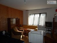 RD 4+1 Prosatín – zemědělská usedlost s pozemkem 7.312 m² v malé obci obklopené lesy - 14.JPG